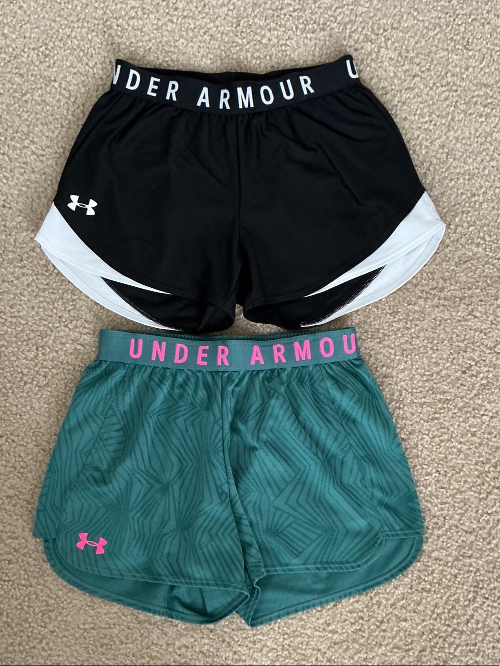 Bundle of 2 Under Armour Women’s 3” Unlined Athletic Shorts - Size XS